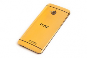 HTC-One-Gold-Edition-3