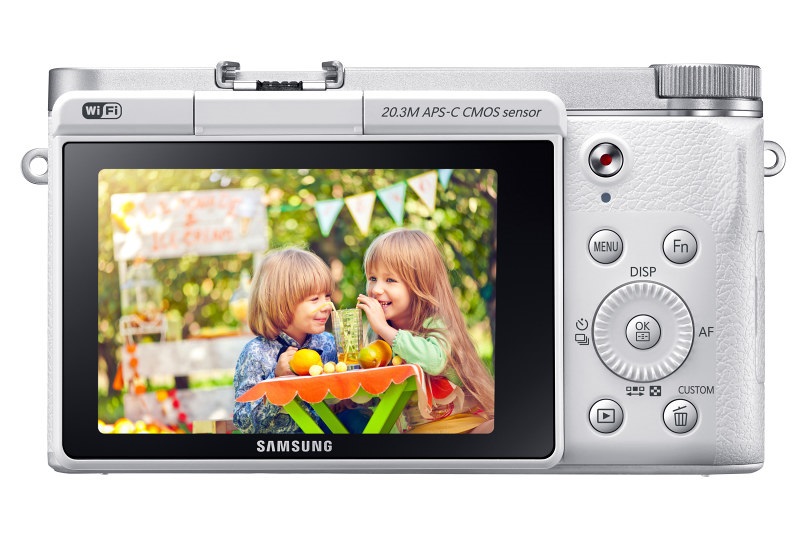 SamsungNX3000 www.androdollar 13 - Samsung NX3000 Smart Camera Launched with Selfies in Mind