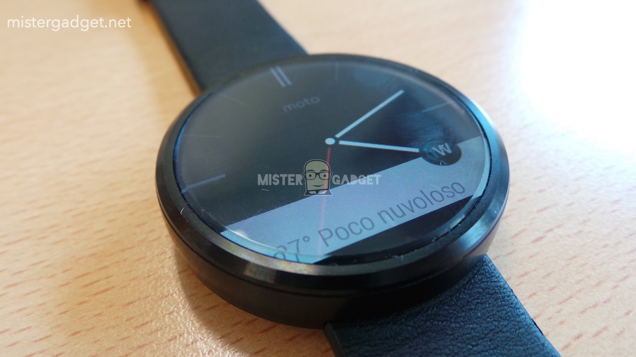 Moto360 Leaked AndroDollar 1 - LEAKED : Moto 360 will be Waterproof, will feature Wireless Charging and a Heart Rate Sensor