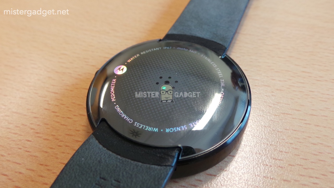 Moto360 Leaked AndroDollar 12 - LEAKED : Moto 360 will be Waterproof, will feature Wireless Charging and a Heart Rate Sensor