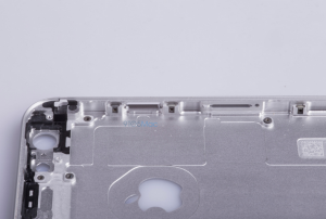 Images-showing-alleged-housing-for-the-Apple-iPhone-6s (6)