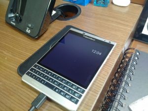 blackberry-passport-android-003