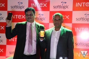 Intex-AndroDollar-18-min